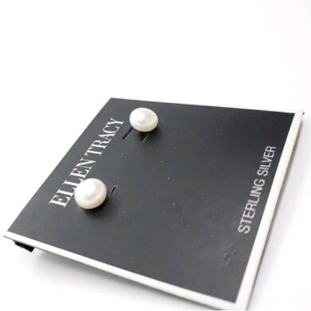 Ellen Tracy White Studs